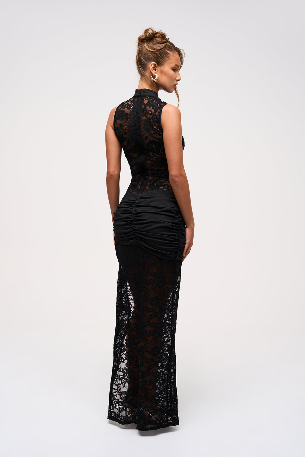 Clair Maison™ | Alexia - Robe Maxi en Dentelle Saint