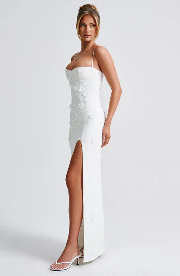 Clair Maison™ | Mina - Robe Maxi avec Appliqué